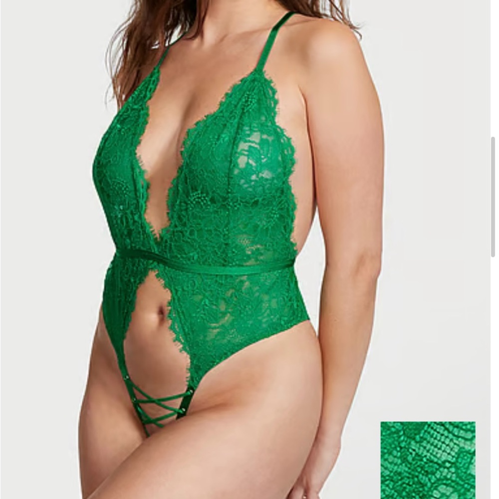 Lacy Lace Up crotchless Teddy